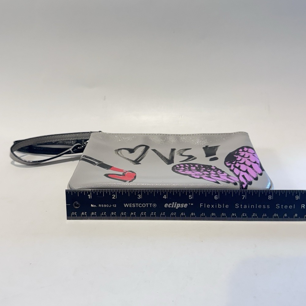 Victoria's Secret Zipper Wristlet Make up Cosmetic Bag (2) Gray & Black Graphics - Picture 12 of 14